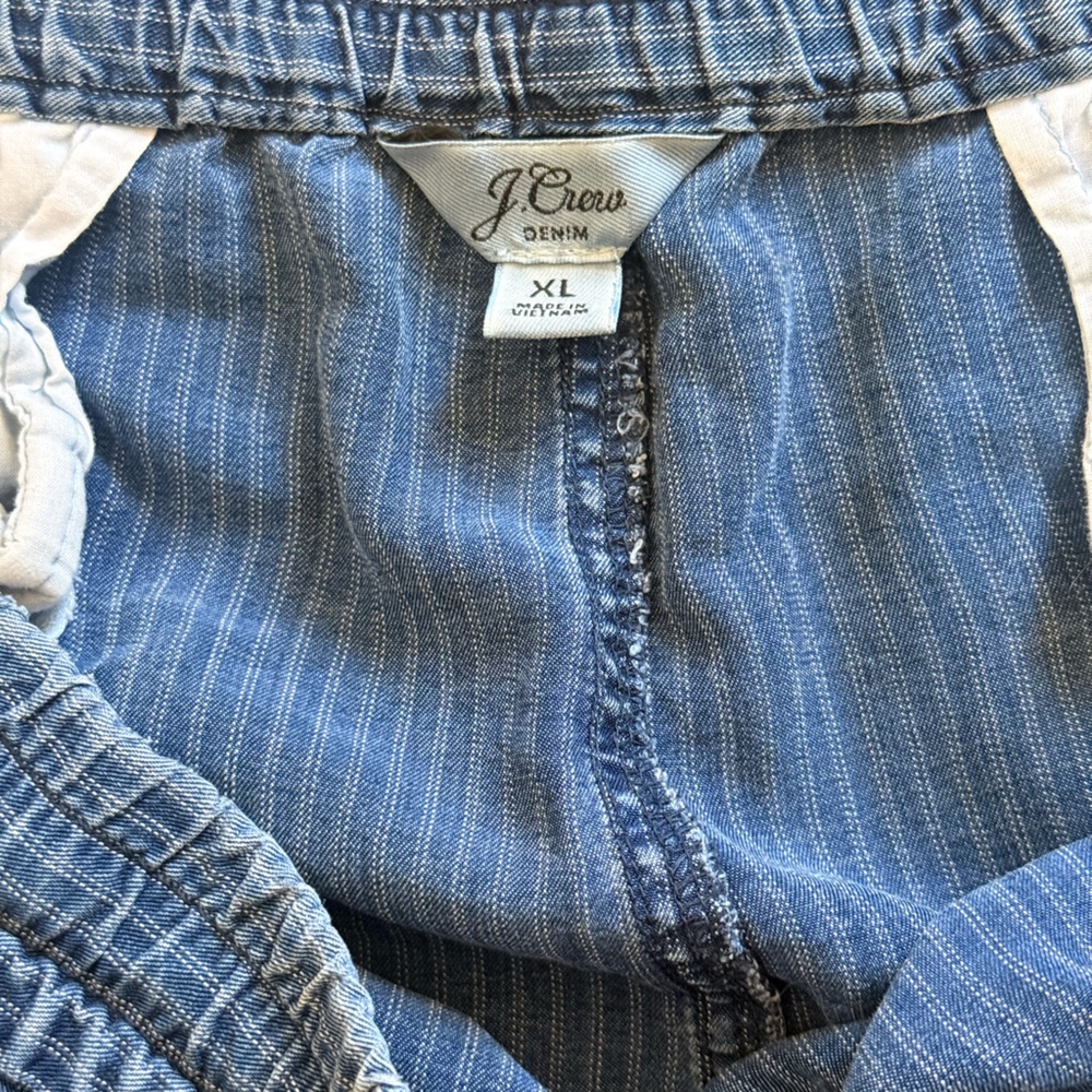Jcrew Denim Chambray Pull-On Drawstring Shorts - Picture 4 of 4